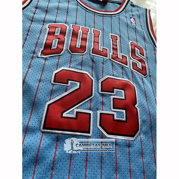 Camiseta Chicago Bulls Michael Jordan NO 23 Mitchell & Ness 1997-98 Azul3